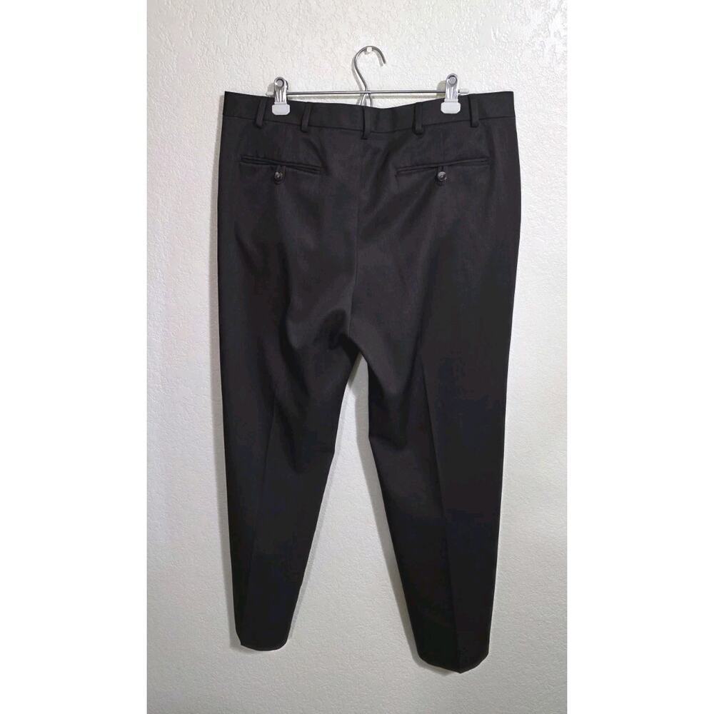 Izod Men’s Dark Brown Flat Front Straight Fit Slacks Dress Pants 38x32 Pleated - Picture 2 of 4